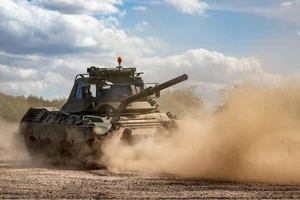 Không phải xe tăng phương Tây, đâu mới là thứ giúp Ukraine xuyên qua bãi mìn dày đặc của Nga?