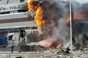 Nga tập kích tên lửa dồn dập vào Ukraine nhằm dẫn dụ Kiev xài hết kho Patriot?