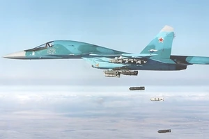 Ukraine chạy đua kiếm bom đối phó 'vũ khí thần kỳ' của Nga