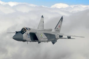 Quân đội Nga nhận lô tiêm kích MiG-31BM mới nhất khi Ukraine sắp nhận F-16