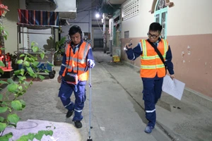 1 đêm của những công nhân làm nghề 'kỳ lạ'