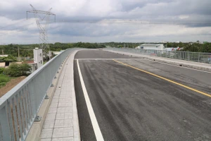 Cầu 500 tỉ đồng nối 2 huyện của TP.HCM dự kiến thông xe dịp 2-9
