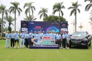 Tuổi Trẻ Golf Tournament khai mạc, tổ chức đấu giá hỗ trợ các start-up