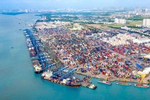 Phát triển cảng xanh: Việt Nam không thể chậm chân, không thể làm khác