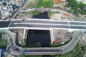 Cận cảnh cầu Tân Kỳ Tân Quý sẽ thông xe ngày 20-1