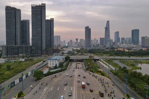 Cấm xe lưu thông qua đường hầm sông Sài Gòn