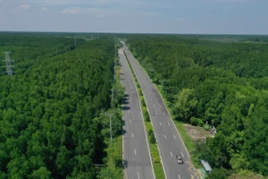 Nút giao cao tốc Bến Lức - Long Thành với đường Rừng Sác, Quốc lộ 50 sẽ hoàn thành sớm 6 tháng