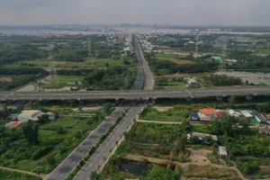 Cấp bách làm nút giao cao tốc Bến Lức - Long Thành với đường Rừng Sác