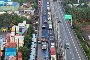 Sửa đường không thông báo gây ùn tắc trên cao tốc TP.HCM - Long Thành, chủ đầu tư nói gì?