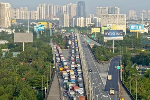 Điều chỉnh giao thông thủy để mở rộng đoạn cao tốc TP.HCM - Long Thành