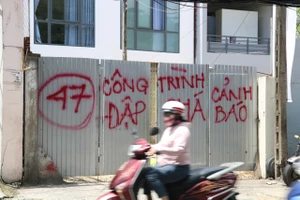 Hối hả giải phóng mặt bằng dự án cầu đường Nguyễn Khoái