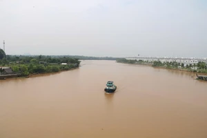 TP.HCM hạn chế luồng sông Tắc 120 ngày, tàu thuyền chú ý