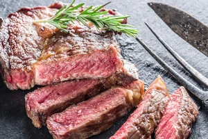 Ăn thịt đỏ bị ung thư tiếp tục gây nhiều tranh cãi