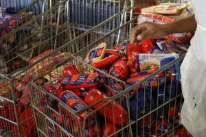 Các quốc gia châu Âu ráo riết ngăn chặn dịch Listeria 