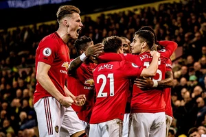 MU thắng dễ Norwich City trong trận đấu kỳ lạ