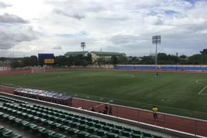 Clip sân Binan trước ‘đại chiến’ giữa nữ Việt Nam-nữ Thái Lan