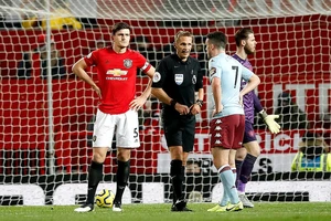 Thi đấu vô hồn, MU chia điểm trước Aston Villa trên sân nhà