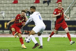 Bỉ thắng tưng bừng 5 sao, tuyển Anh hòa kịch tính Đan Mạch