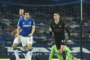 Đánh bại Everton, Man. City nới rộng khoảng cách với MU
