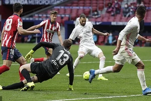 Derby Madrid chia điểm, cuộc đua vô địch La Liga hấp dẫn
