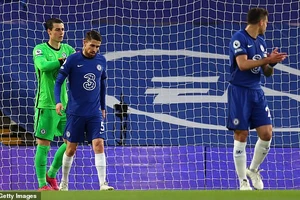 Chelsea trắng tay trước Arsenal ngay trên sân Stamford Bridge