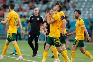 Bale hỏng phạt đền, xứ Wales vẫn đánh bại Thổ Nhĩ Kỳ