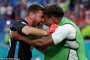 Từ tội đồ hóa người hùng, thủ môn Unai Simon nói gì?