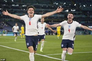 Harry Maguire cảnh báo đồng đội