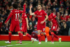 Hạ Atletico Madrid tại Anfield, Liverpool giành vé sớm vào vòng 16 đội