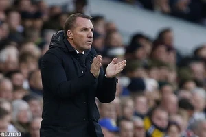 Brendan Rodgers cảm thấy bị xúc phạm trước tin đồn dẫn dắt MU
