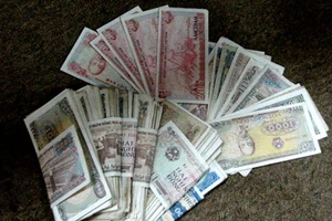 Không in mới tiền mệnh giá dưới 5.000 đồng dịp tết