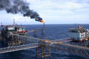 Nhiều công ty con của Tập đoàn Dầu khí lỗ do giá dầu giảm mạnh