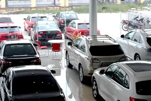 Không giảm thuế quá sâu với dòng xe ô tô dưới 2.0