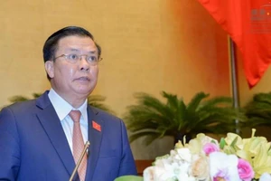 Bộ trưởng Tài chính: Sẽ nhân rộng mô hình khoán xe công