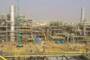 Sẽ bàn giao dự án lọc dầu Nghi Sơn vào tháng 2-2017