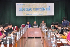 Chính phủ đang phải trả nợ thay cho nhiều doanh nghiệp