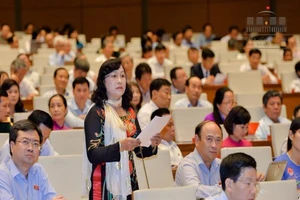 ĐB chất vấn cao tốc Trung Lương - Cần Thơ chậm tiến độ