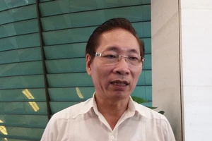 ĐBQH lên tiếng về chụp ảnh chính chủ thuê bao 