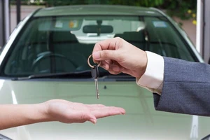 Cảnh báo 'nóng' về mua ô tô dịp Tết Nguyên đán