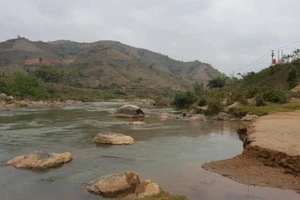 Doanh nghiệp và tỉnh bất đồng về một dự án thủy điện