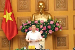 Phó thủ tướng: 'Cứ tròn vo xin ý kiến...là không được'