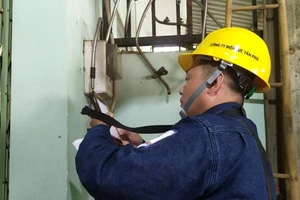 Bộ Công Thương tính thêm phương án một giá điện