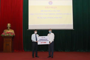 EVN ủng hộ 30 tỉ vào Quỹ vaccine phòng COVID-19