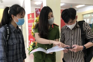 Bộ Công an triển khai mô hình dịch vụ công trực tuyến tại khu phố