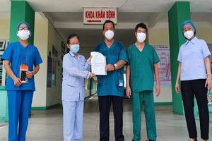 Đà Nẵng thêm 1 bệnh nhân COVID-19 khỏi bệnh và xuất viện