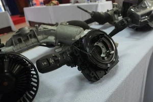 Euro Auto ký hợp tác với Trường ĐH Sư phạm kỹ thuật TP