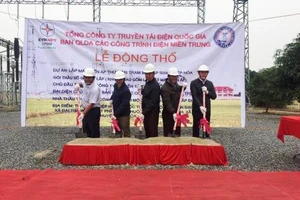 Lắp biến áp 220kV thứ 2 tại TBA 500kV Hiệp Hòa