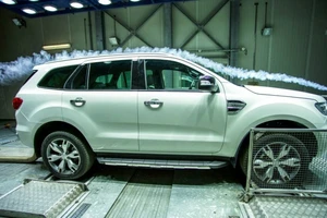 Những người chỉ muốn "phá banh" chiếc xe của bạn