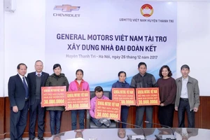 GM Việt Nam trao học bổng Chevrolet chào năm mới