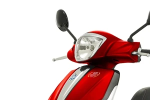 Piaggio ra mắt phiên bản giới hạn Liberty U-23